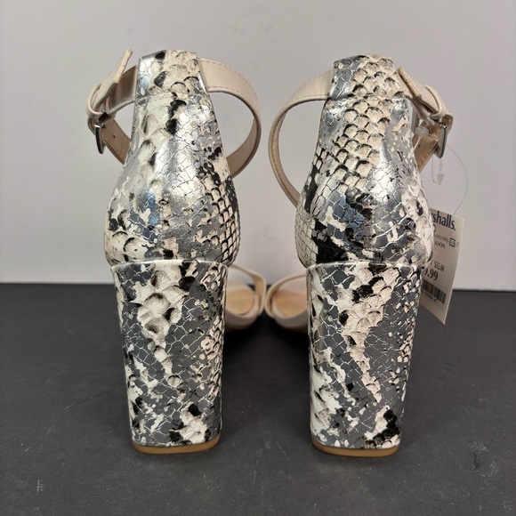 Nine West Snakeskin Block Heel Sandals Size 8 Ankle Strap Ivory Black - Picture 3 of 5